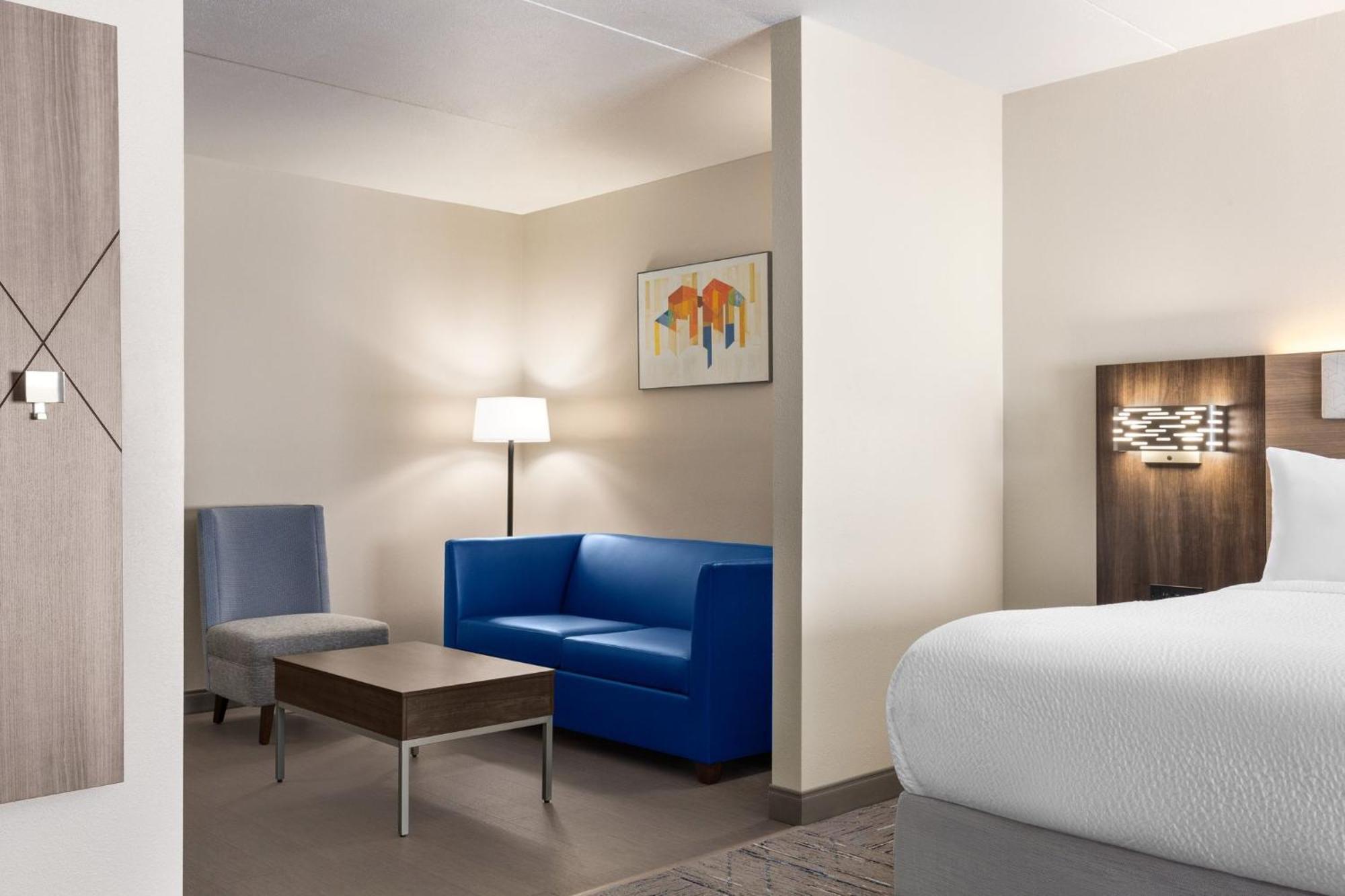 Holiday Inn Express & Suites - Tuscaloosa-University By Ihg エクステリア 写真
