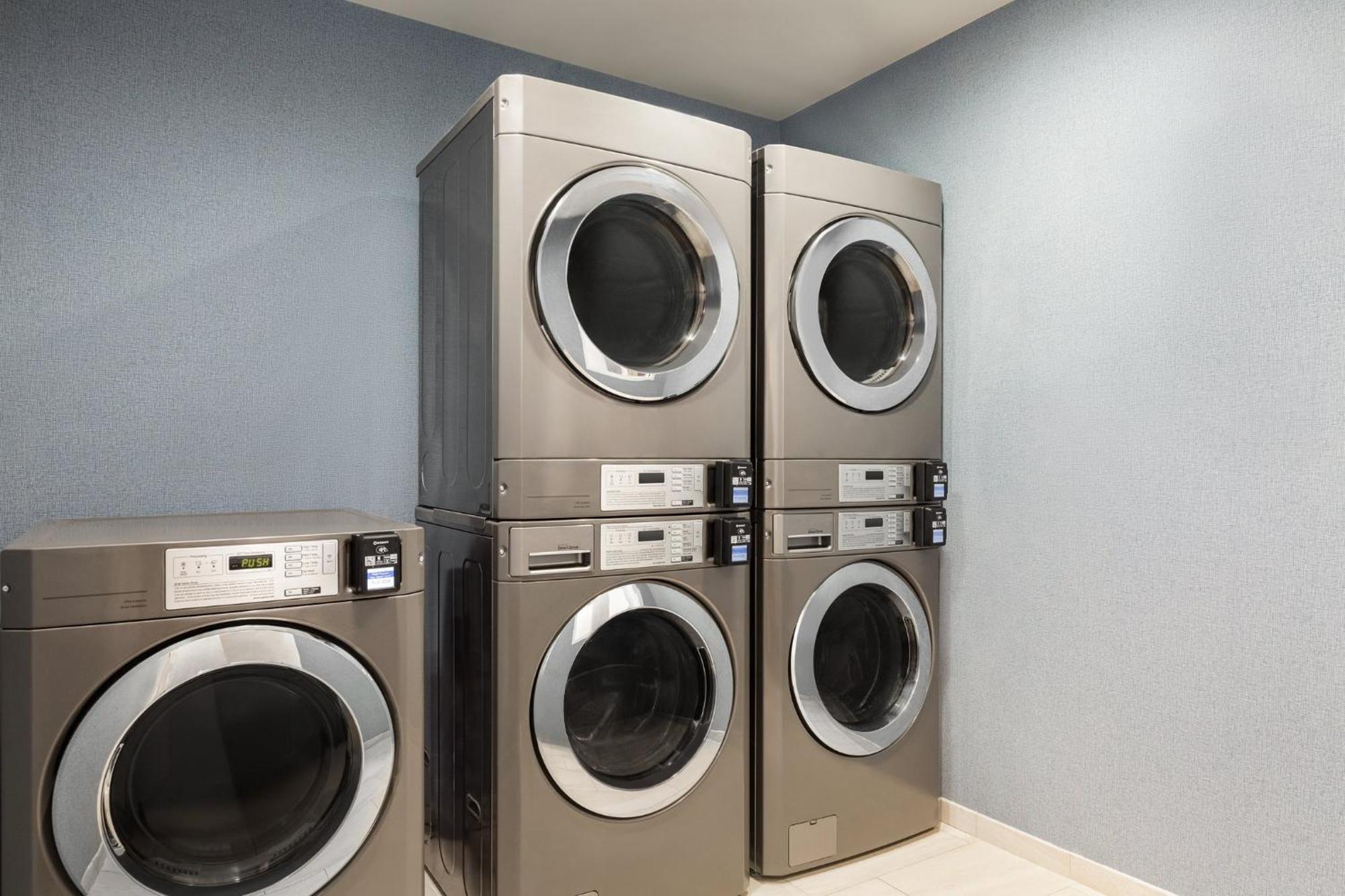Holiday Inn Express & Suites - Tuscaloosa-University By Ihg エクステリア 写真