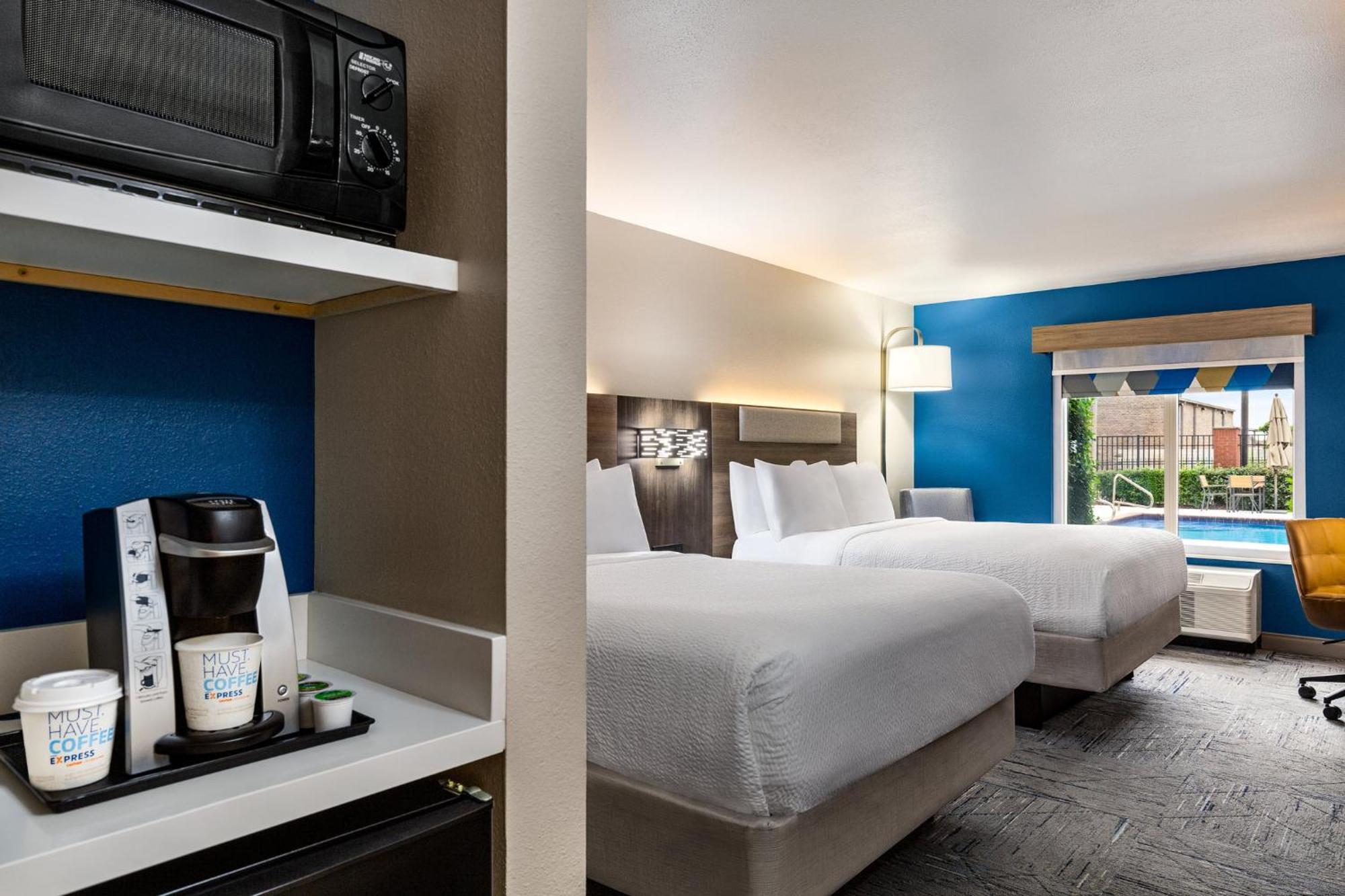 Holiday Inn Express & Suites - Tuscaloosa-University By Ihg エクステリア 写真